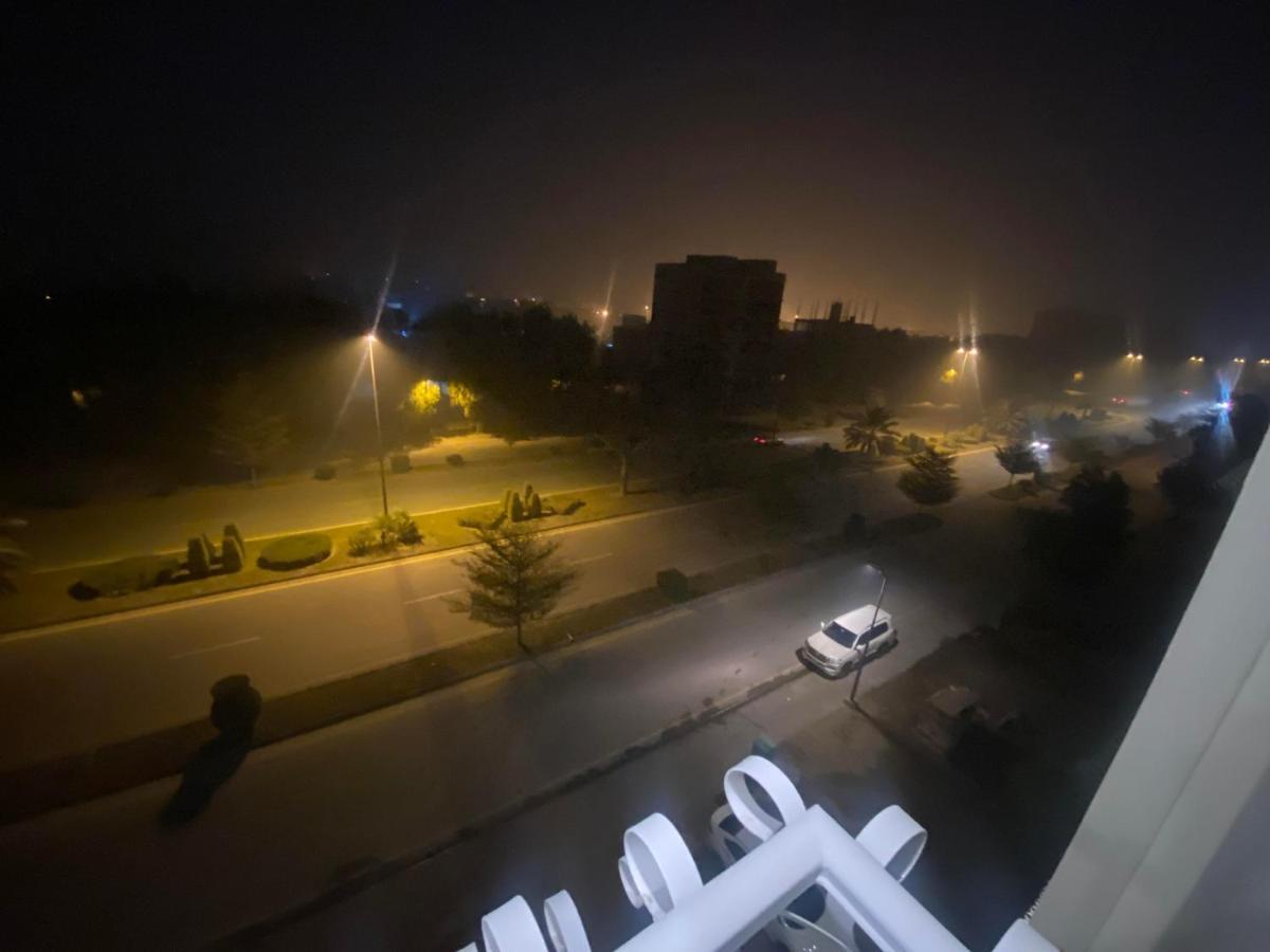 Burj Al Bahria Town Luxury Suites Lahore Exterior foto