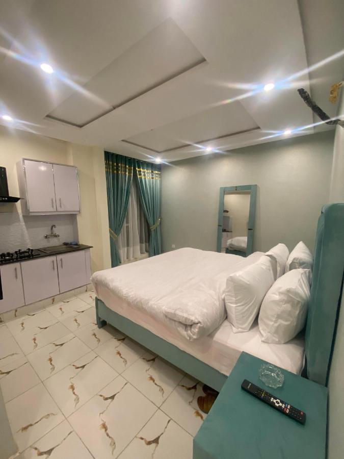 Burj Al Bahria Town Luxury Suites Lahore Exterior foto